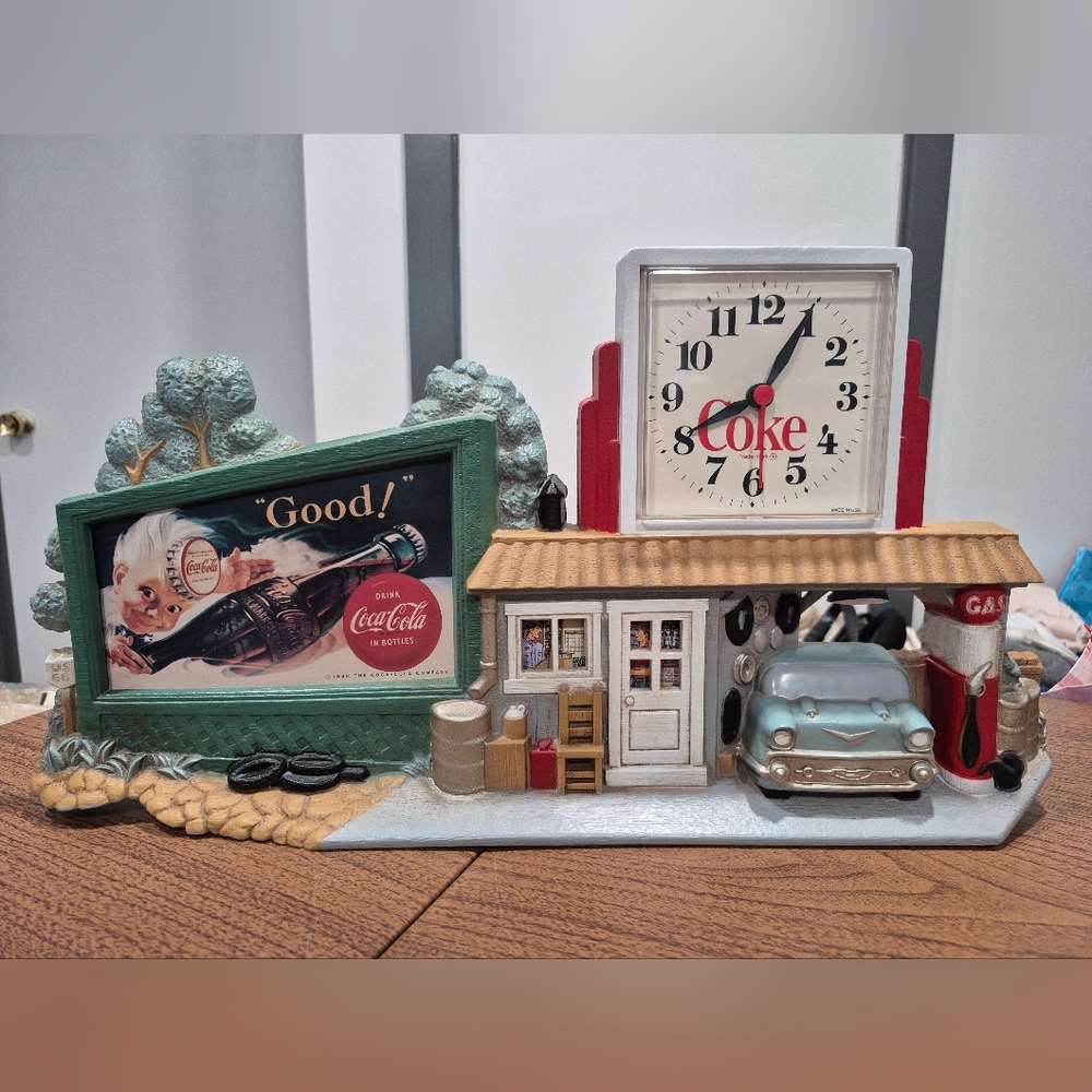 Vintage 1990 Coca-Cola Route 66 Gas Station Advertising Clock